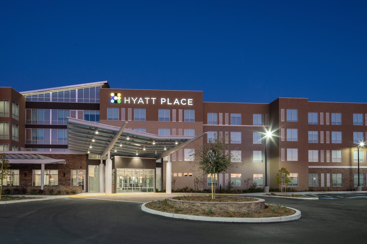 Hyatt Place Bakersfield Eksteriør billede